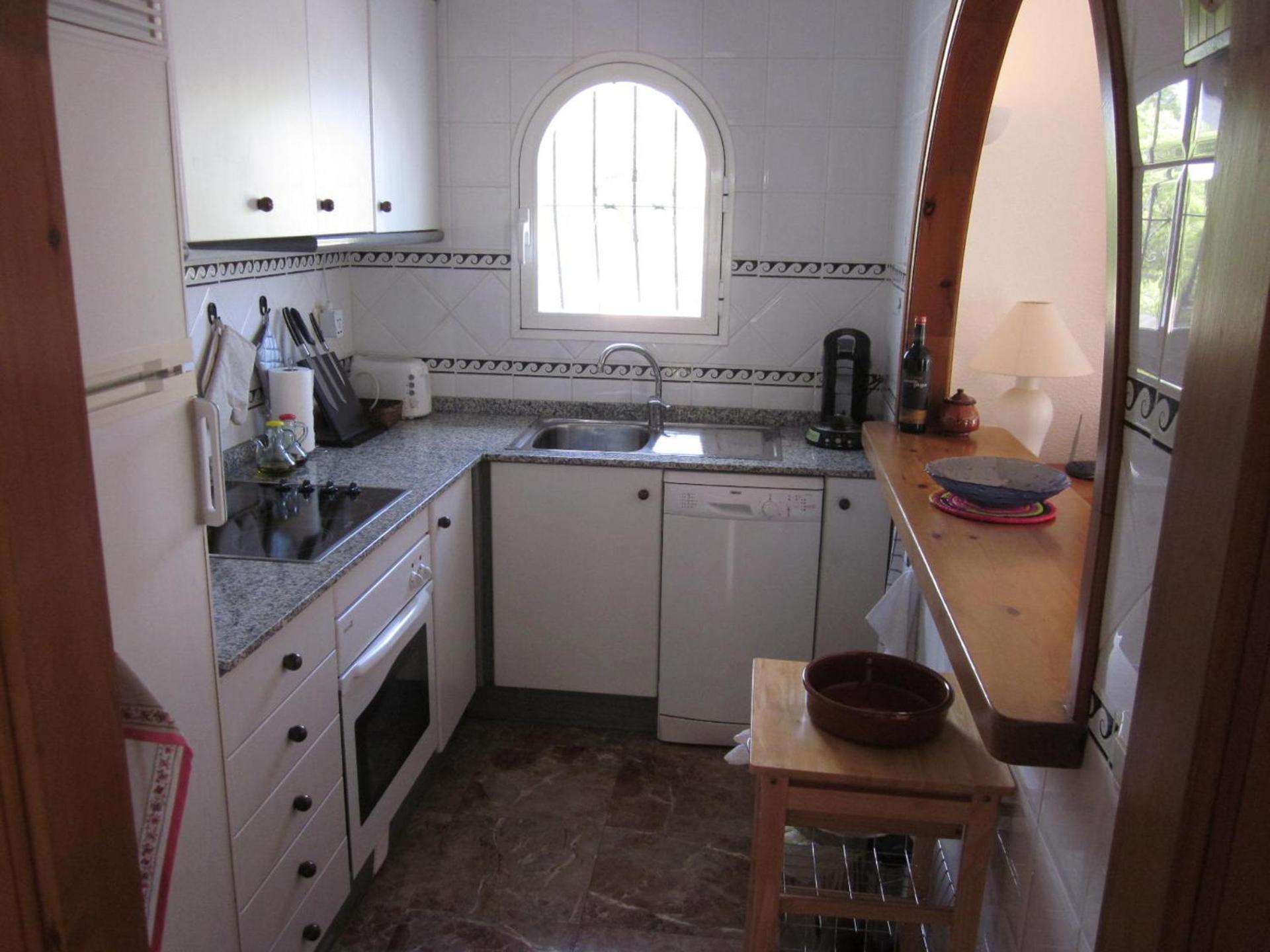 Casita De La Cumbre - Comfortable Holiday Home Near Cala Moraig Бенитачель Экстерьер фото